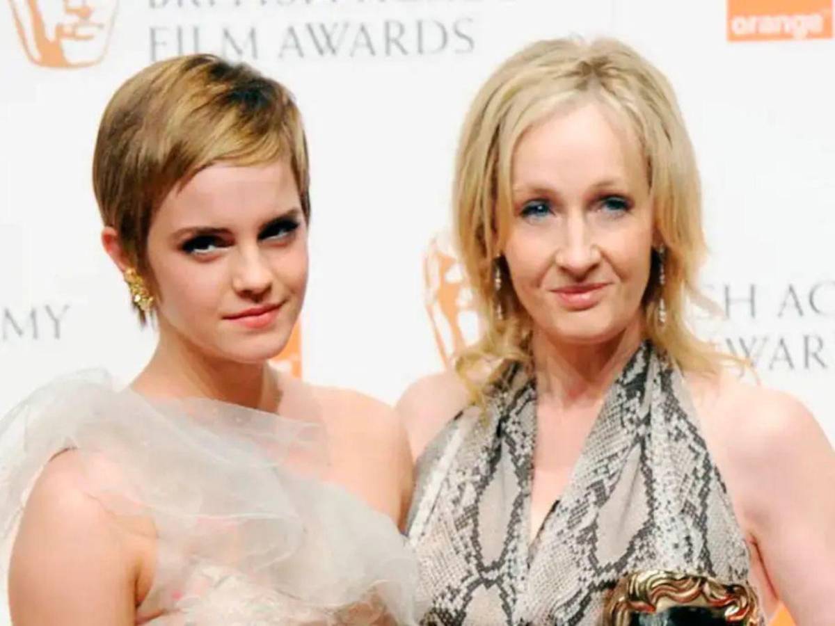 J.K. Rowling dice que Emma Watson es una ignorante