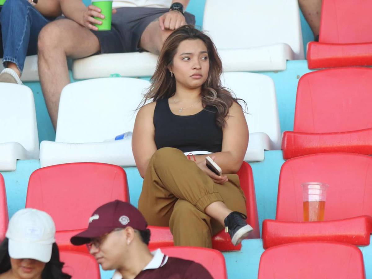 Periodista sorprende y sexy tiktoker: las bellas chicas de la jornada 7 del Clausura 2026