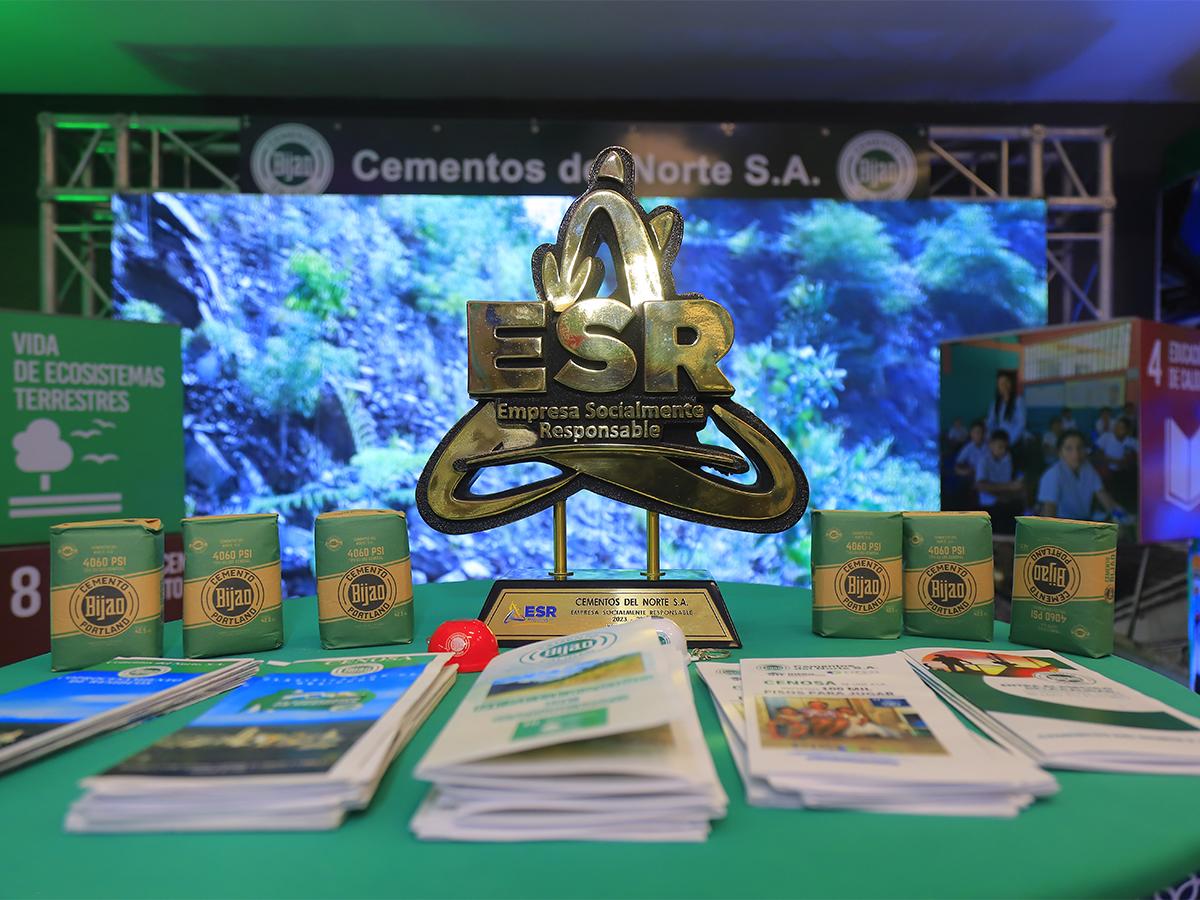 Cenosa una vez más reafirma su compromiso con el desarrollo sostenible y la responsabilidad social.