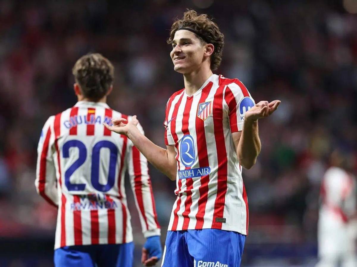 Barcelona se mueve en silencio: Flick llamó a una estrella para ficharlo