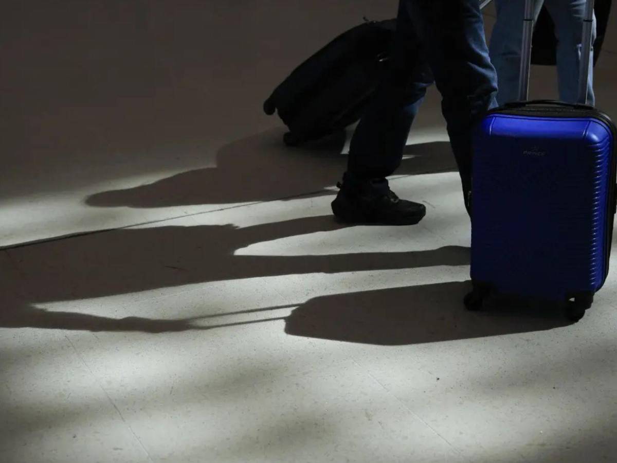 Viajar sin cumplir este requisito tendrá consecuencias en los aeropuertos de EEUU en 2026