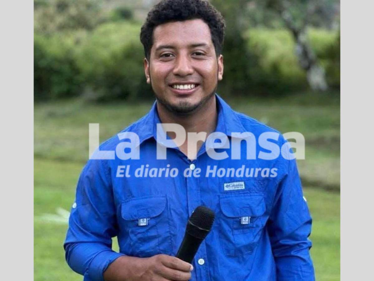 Periodista hondureño sale a buscar tomas desde la montaña y termina mordido por serpiente