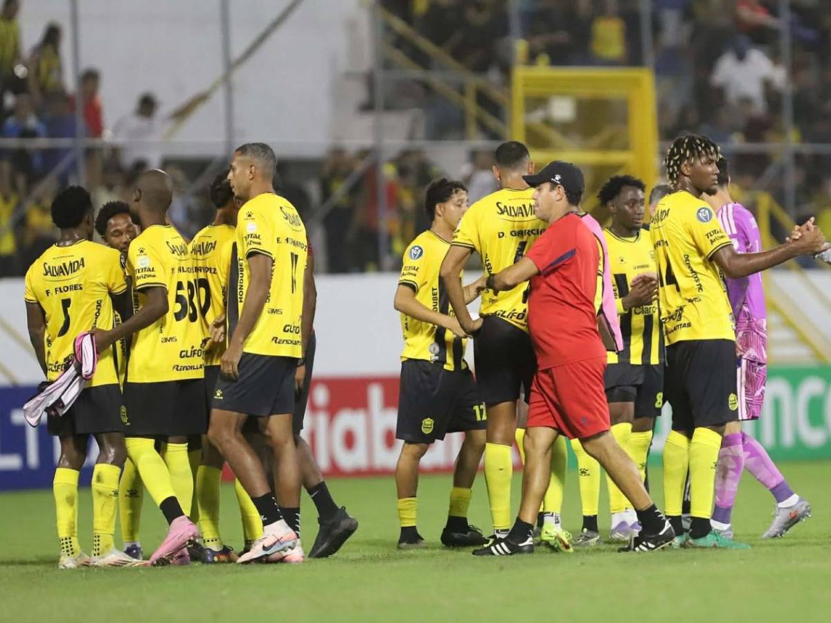 Expresidente de Real España encara a Jeaustin Campos en derrota ante Los Angeles FC