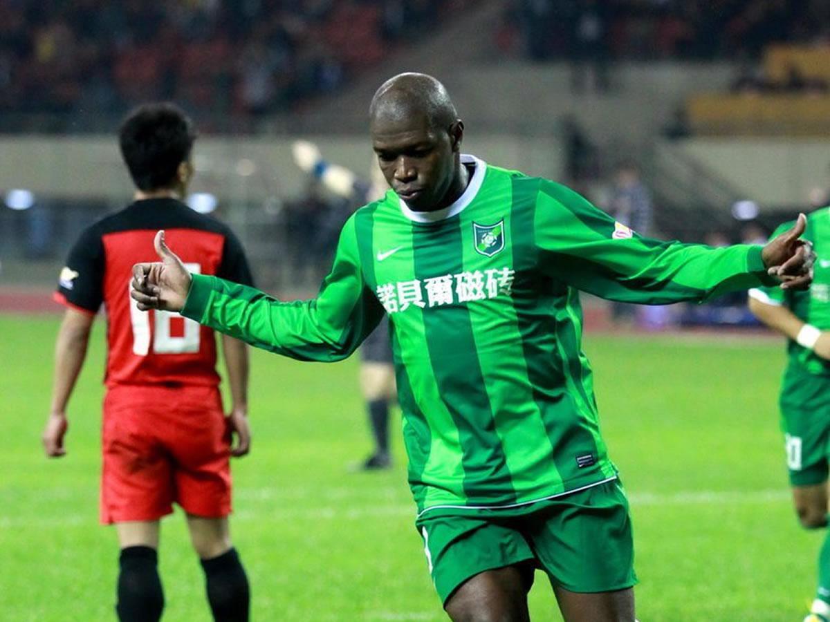 Se disuelve histórico club de China, donde brilló el hondureño ‘Bombero’ Ramírez: esto se sabe