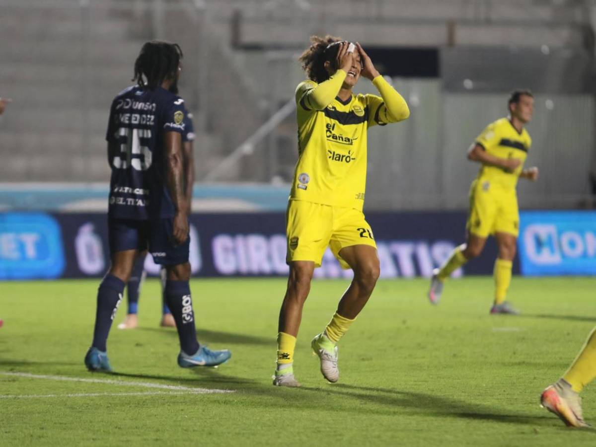 El 'frío' festejo de figura de Motagua, sufrimiento de Real España, susto y enfado