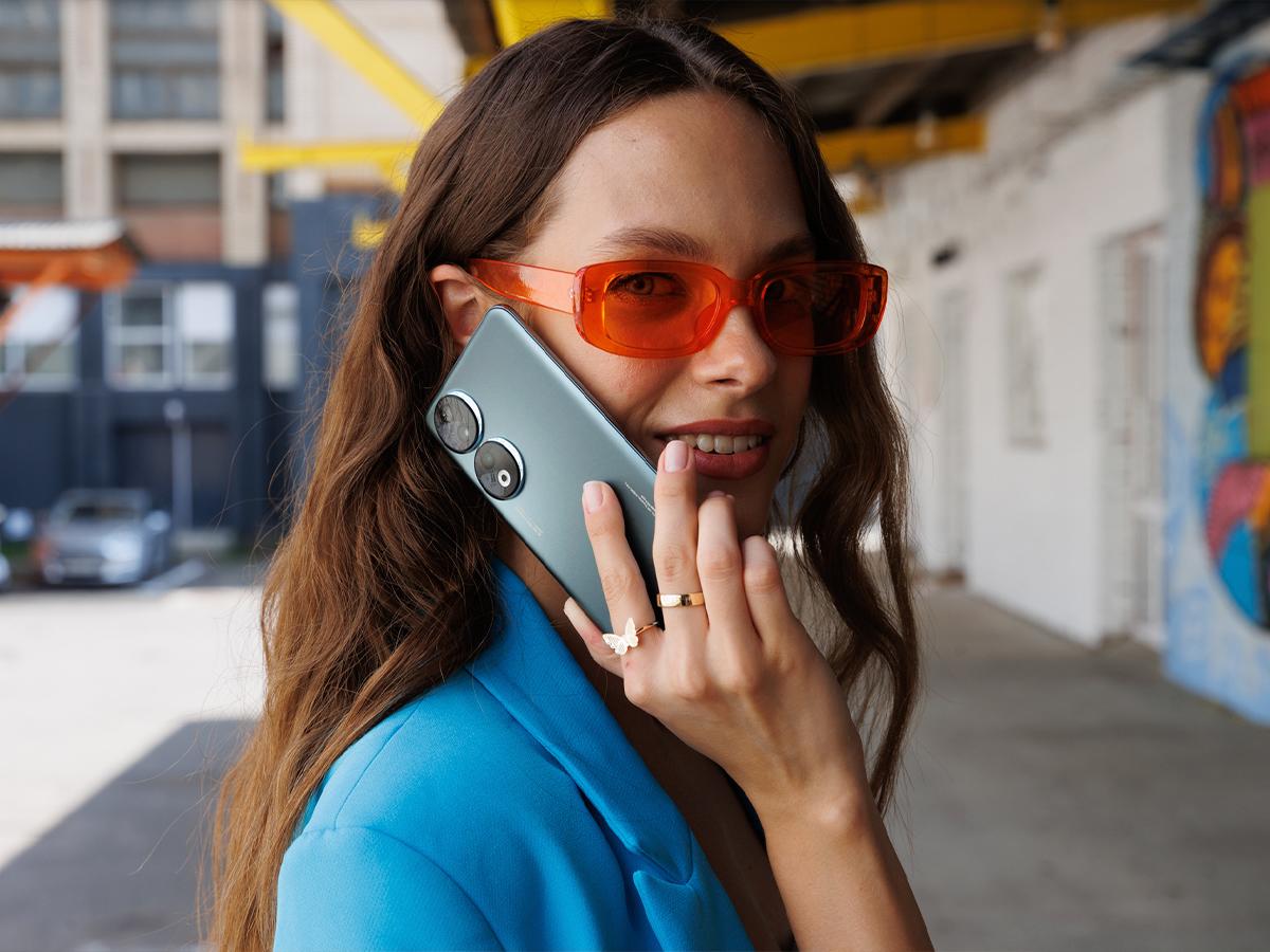 Con su cámara principal de 200 MP, el HONOR 90 captura paisajes expansivos y detalles minuciosos con precisión excepcional.