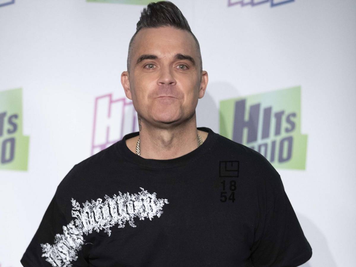 Robbie Williams lamenta no haber llegado a más con Kylie Minogue
