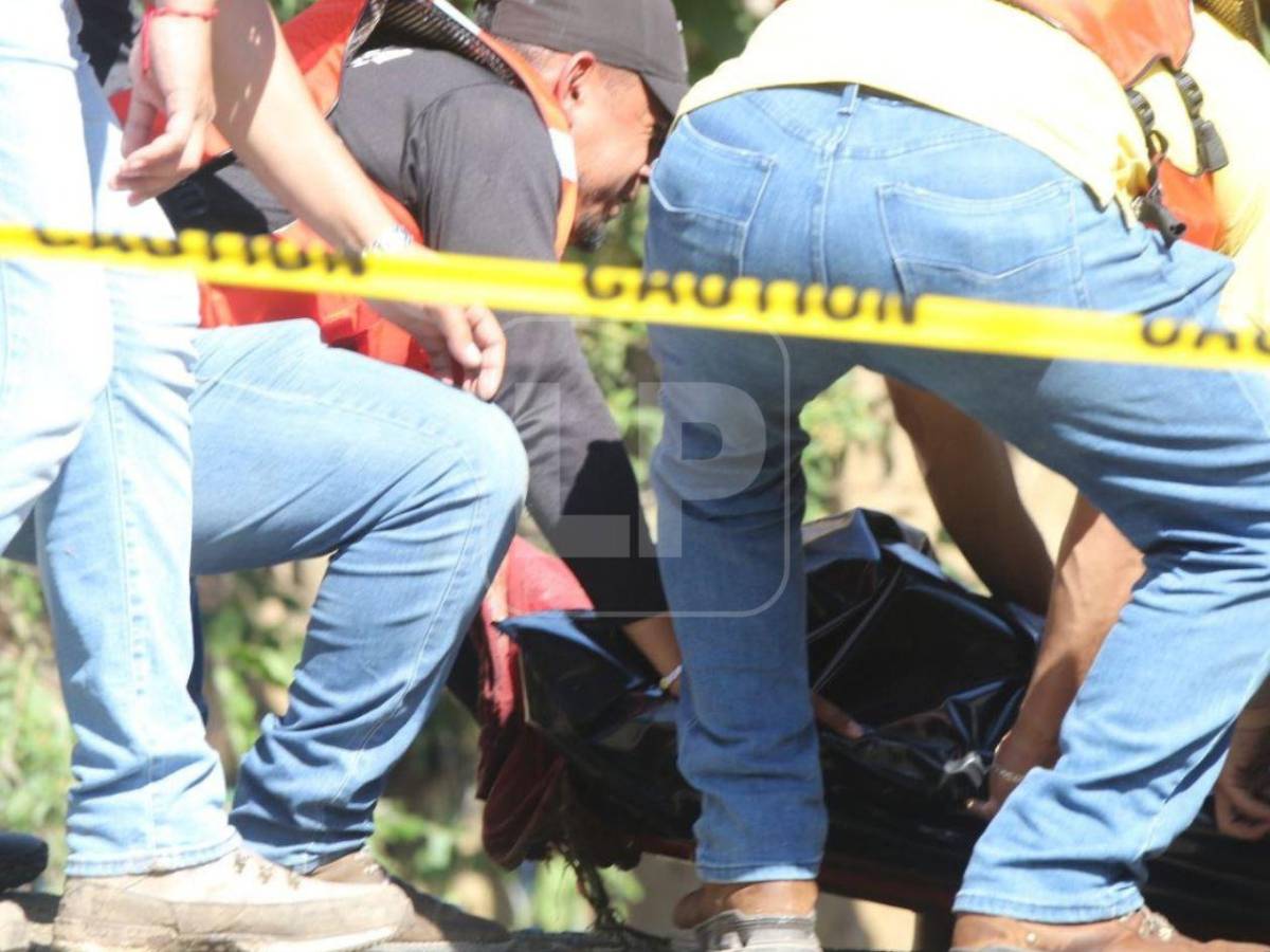 Atrapado en la basura: el dramático rescate del cuerpo de menor en Tegucigalpa