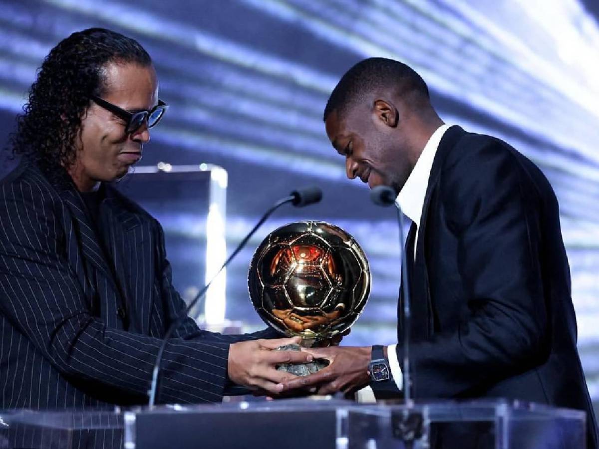 Cruce por el Balón de Oro: Mbappé responde a Dembélé y habla de su relación