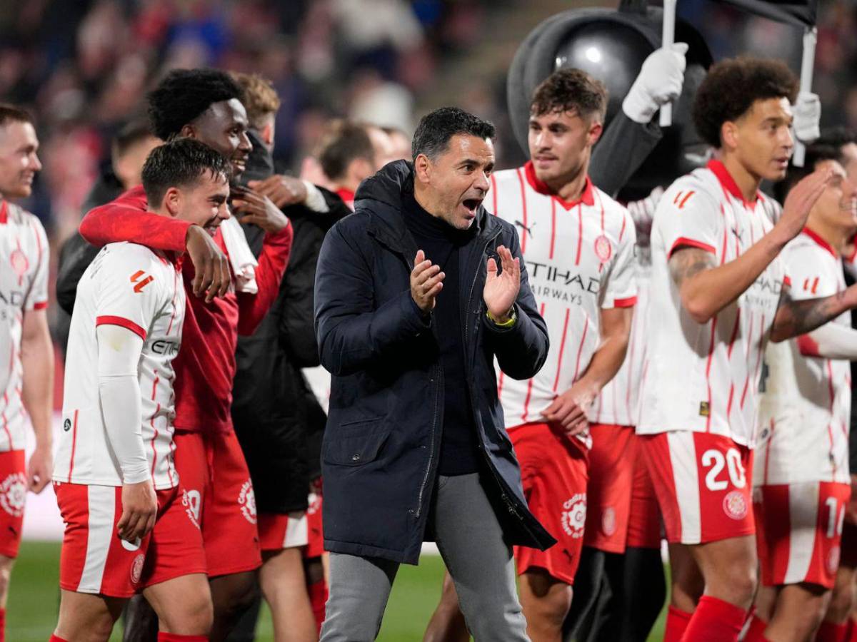 Barcelona vive noche amarga: enfado de Flick, polémica y penal fallado de Lamine