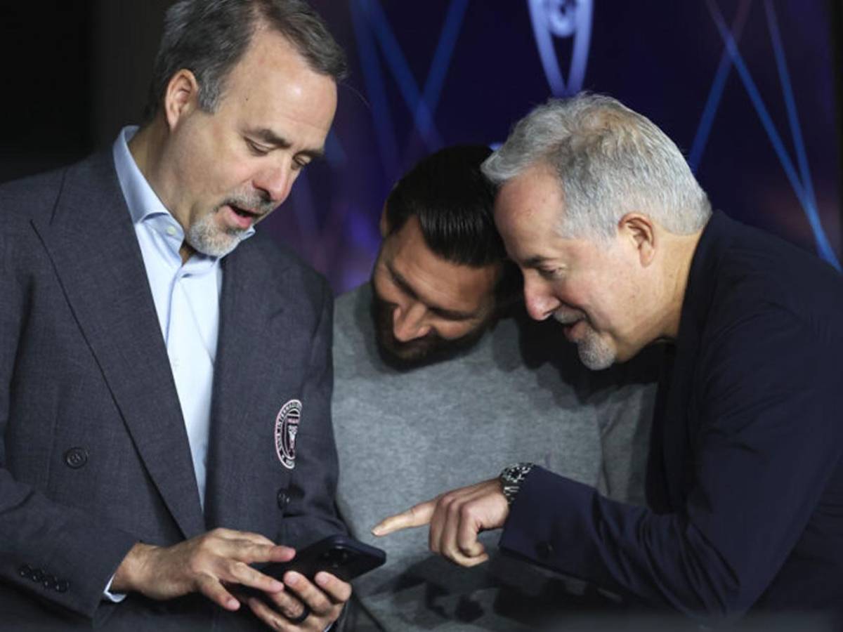 Messi, furor por nuevo look en Miami junto a Antonela: ¿por qué no jugó?