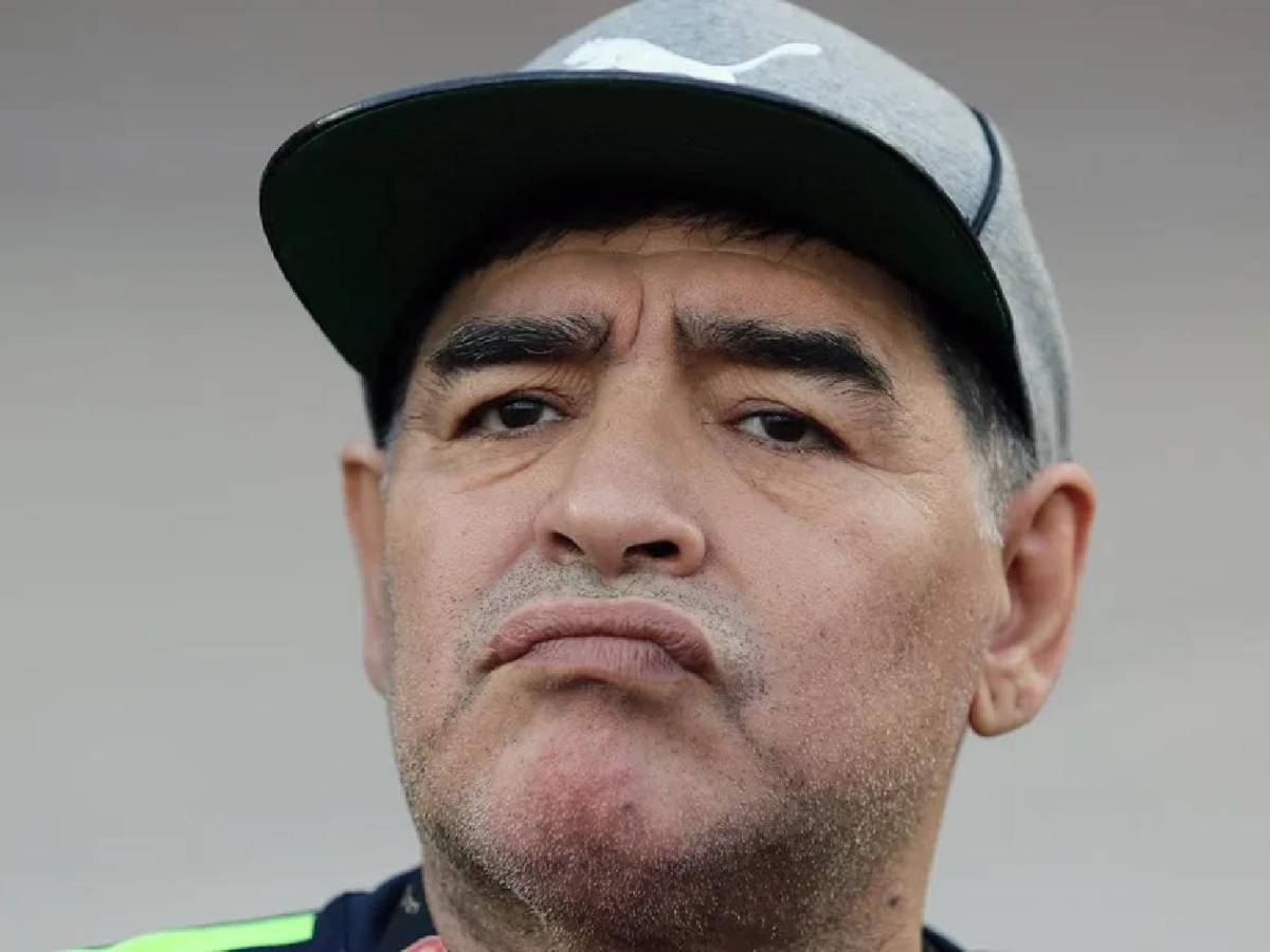 Giro en juicio por muerte de Maradona: último testigo impacta con inesperada versión