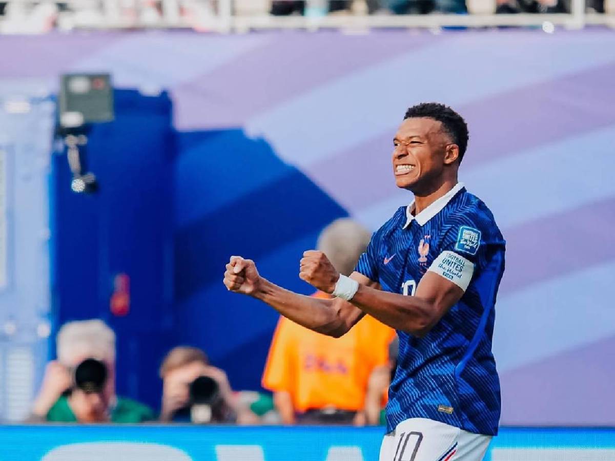 Cruce por el Balón de Oro: Mbappé responde a Dembélé y habla de su relación