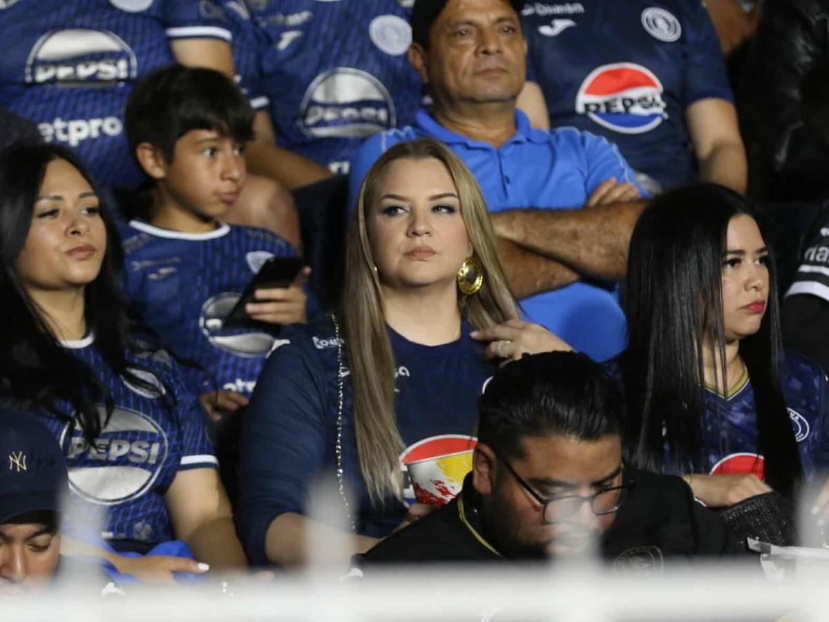 Tres bellas madres del Motagua, gorila en el estadio, ¿quién es la chica del lunar?