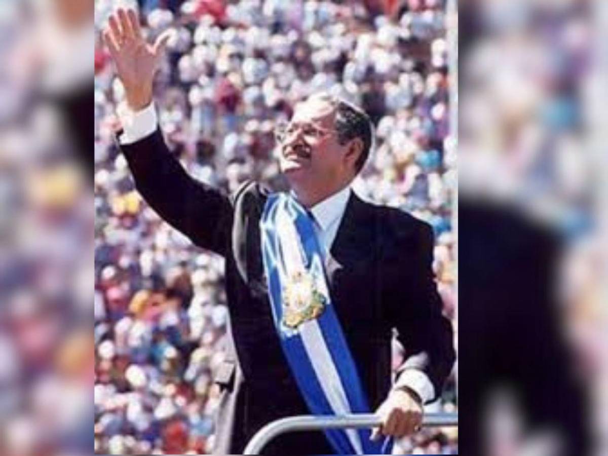 Nasry Asfura rompe cuatro décadas de tradición en tomas de posesión