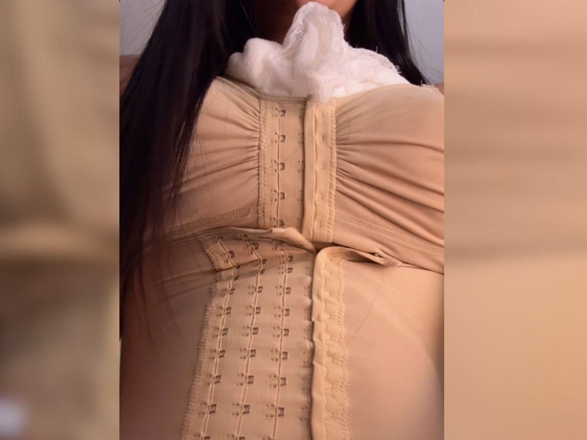 Kennia Mondragón presume su nuevo cuerpazo tras cirugía