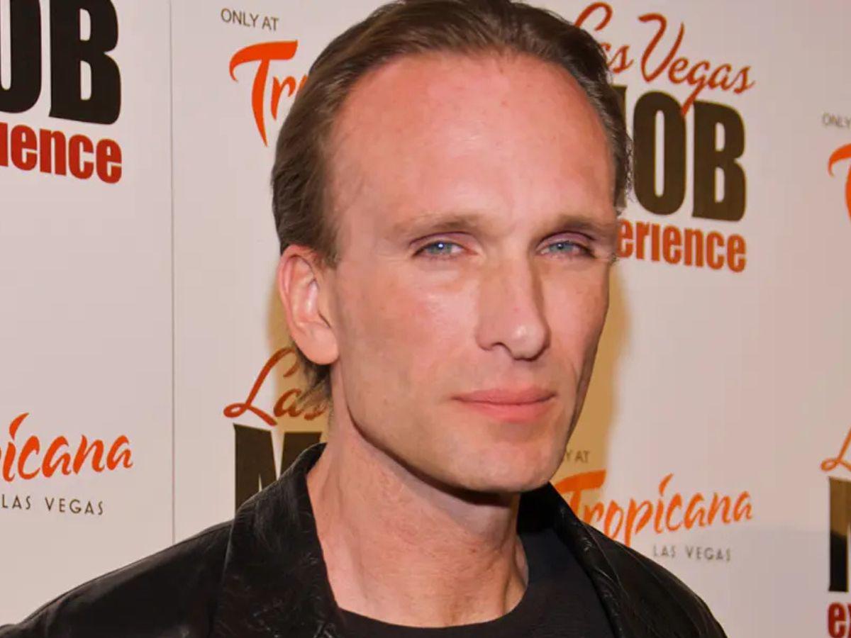 Muere querido actor de “La máscara”; fue hallado sin vida en su departamento