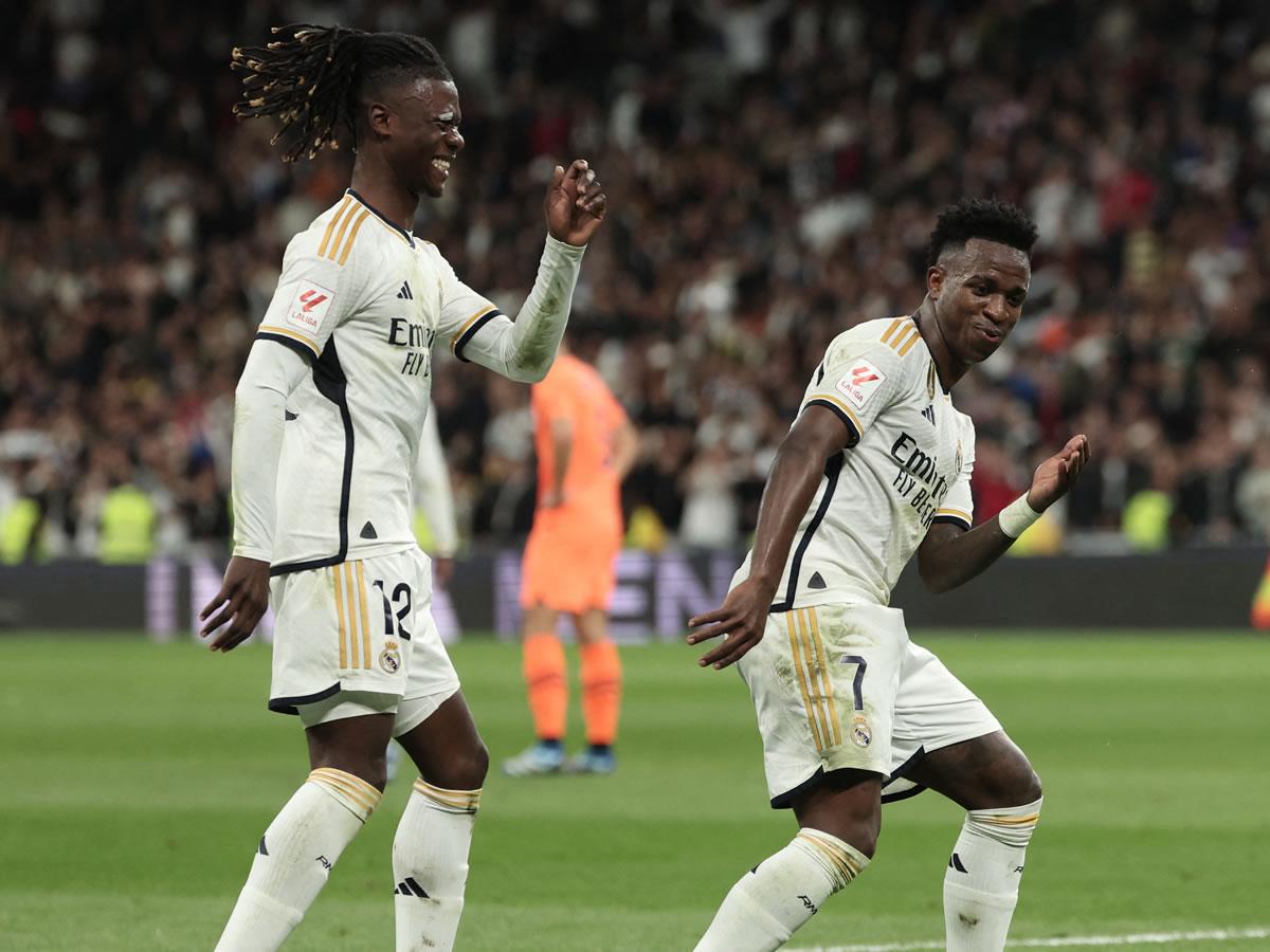 Real Madrid golea al Valencia con dobletes de Vinicius y Rodrygo