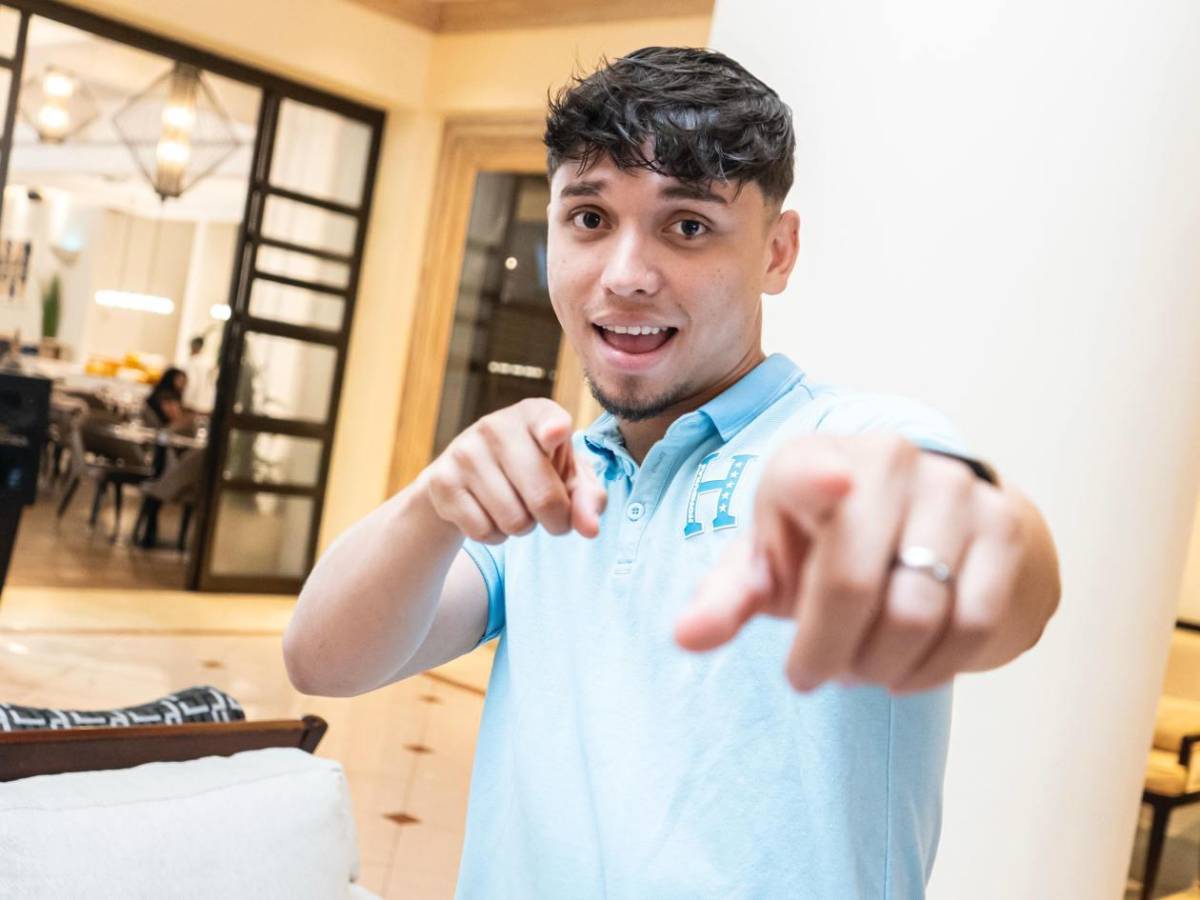 Tiktokers de Honduras inician concentración en lugar donde estuvo Messi