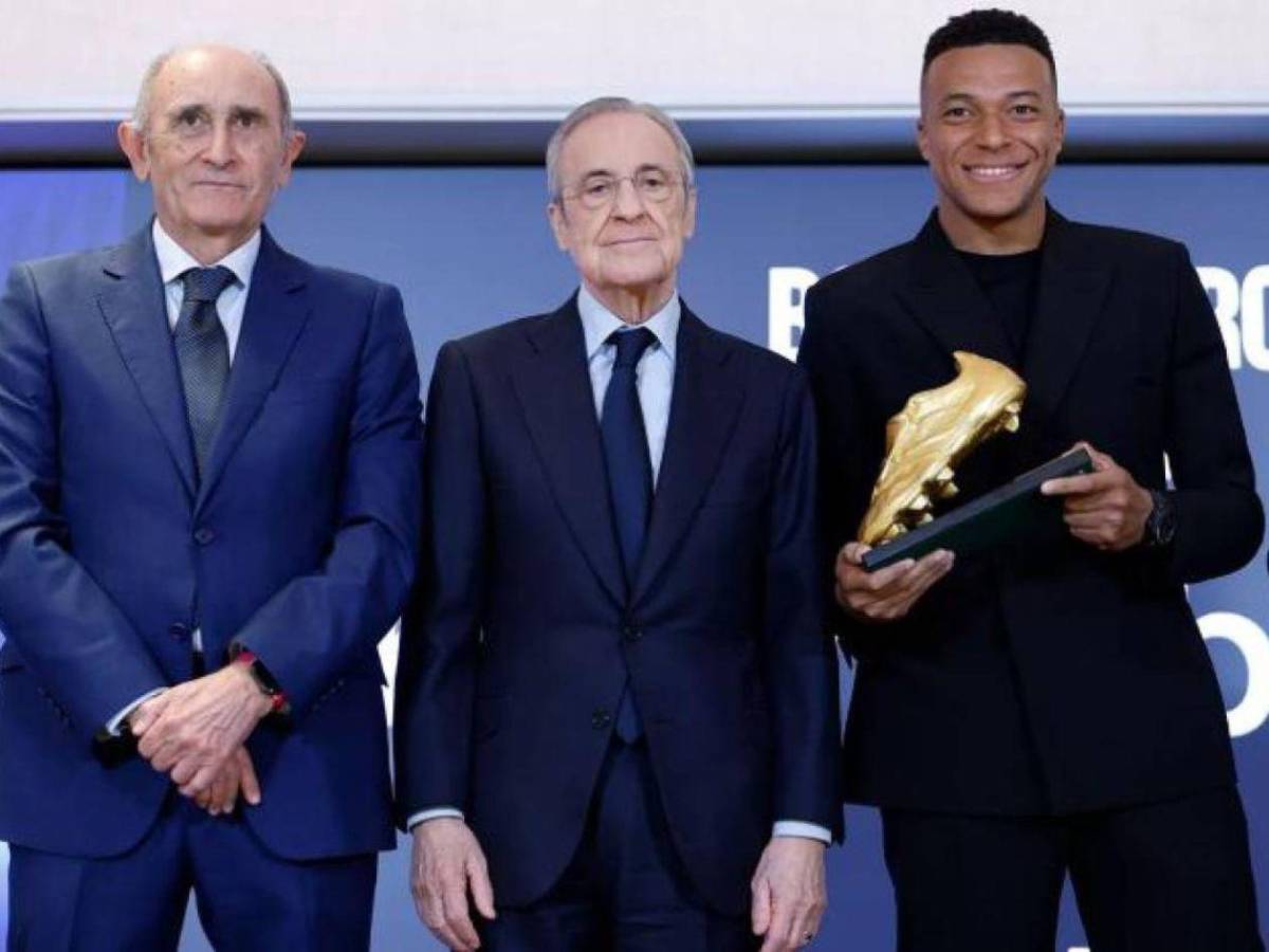 Mbappé recibe la Bota de Oro: lo que dijo y quiénes del Real Madrid lo acompañaron