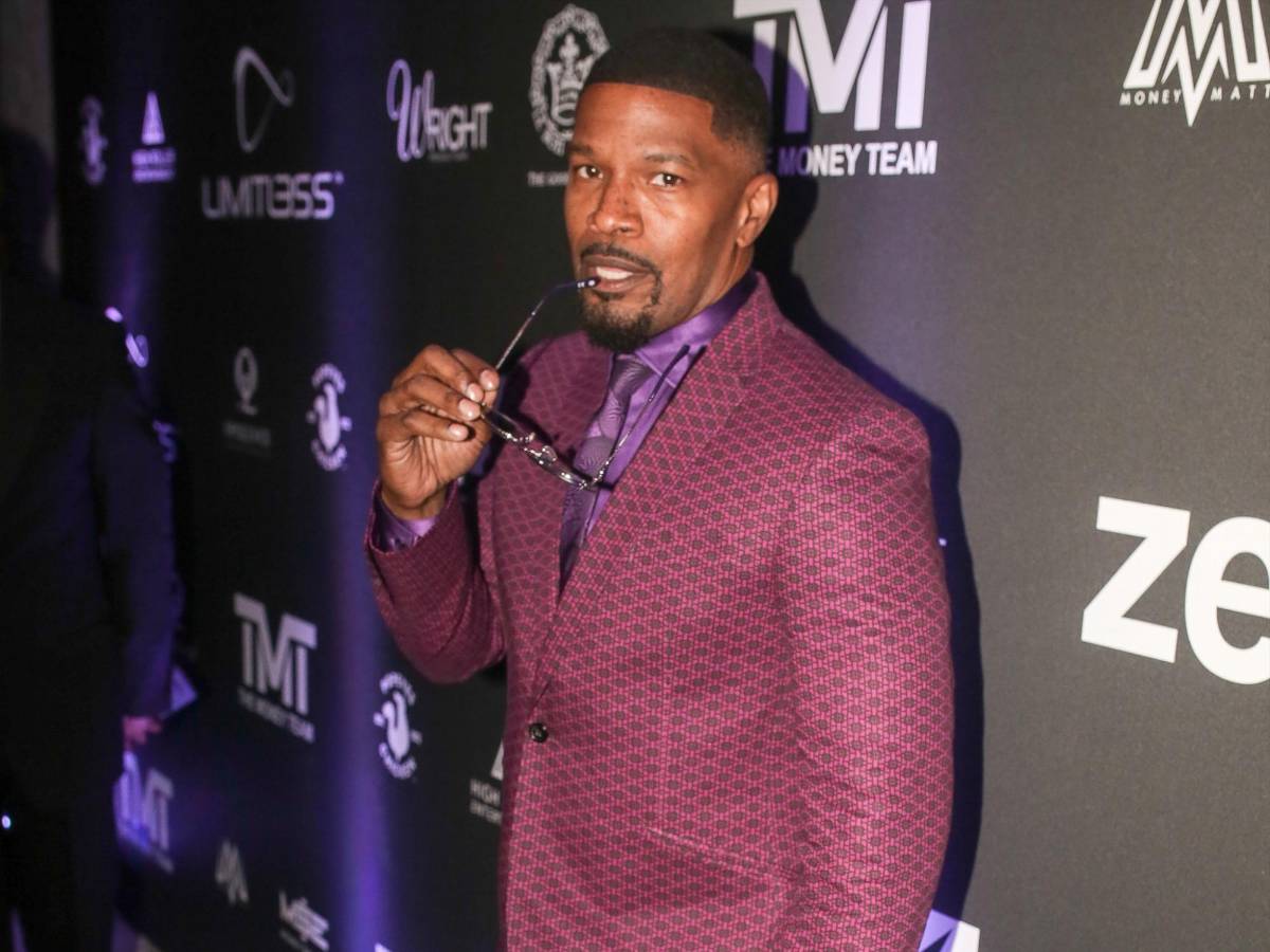 Jamie Foxx fue hospitalizado por un ‘fuerte dolor de cabeza’ que le dejó inconsciente varias semanas