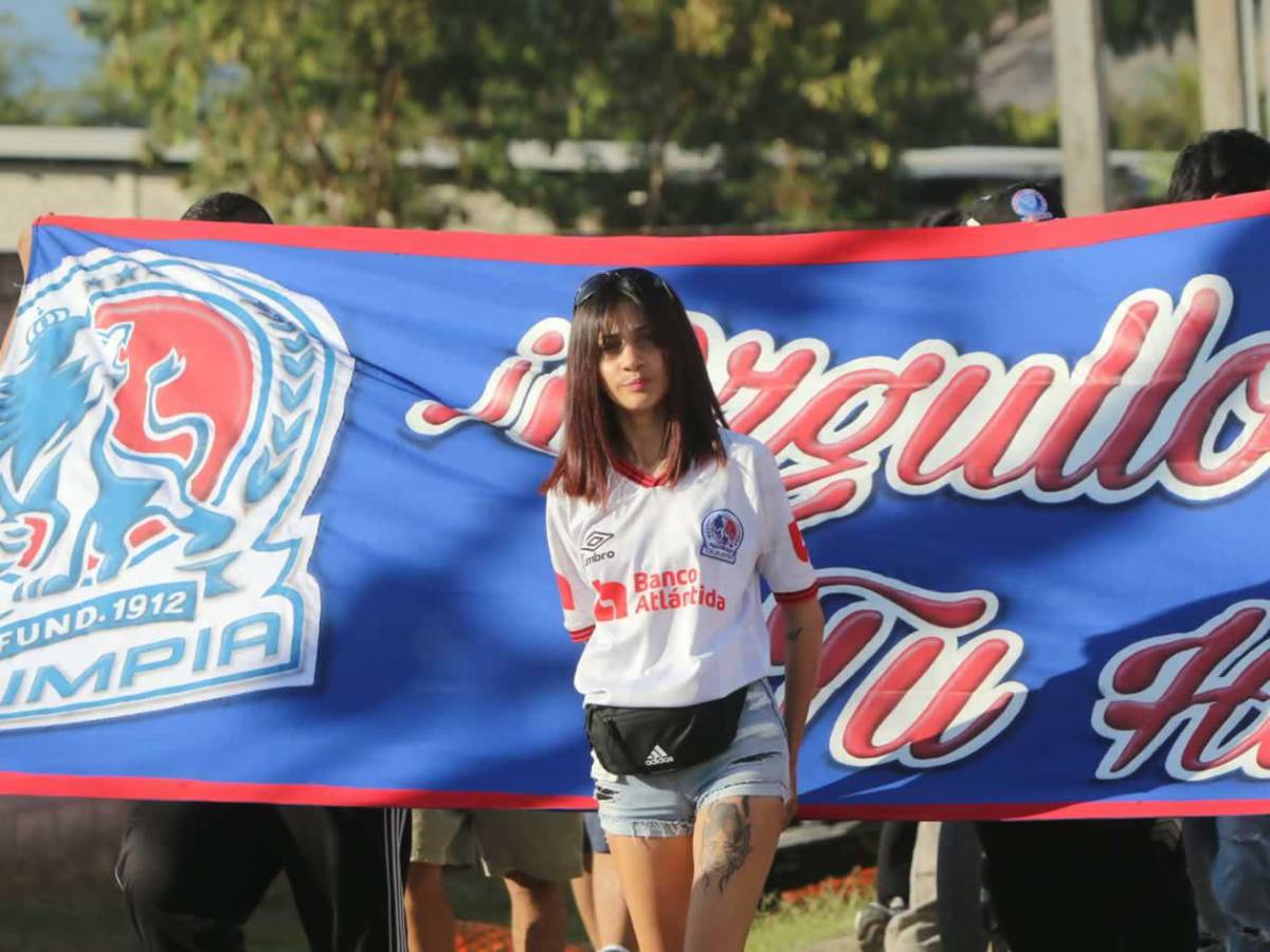 Jeaustin Campos se pelea con hinchas, Olimpia sufre, linduras y descuido en Comayagua