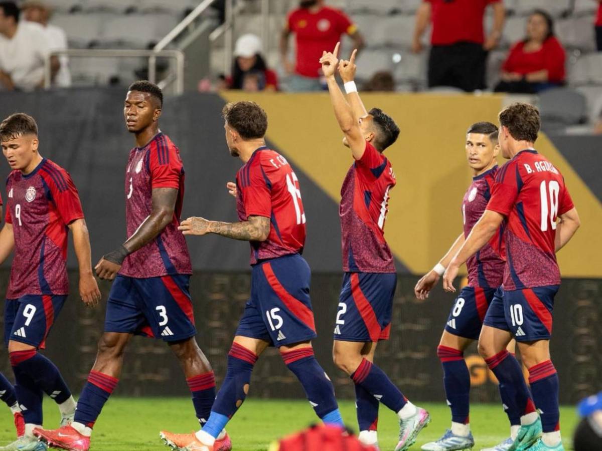 Costa Rica en crisis: Toman decisión sobre Piojo Herrera pensando en Honduras