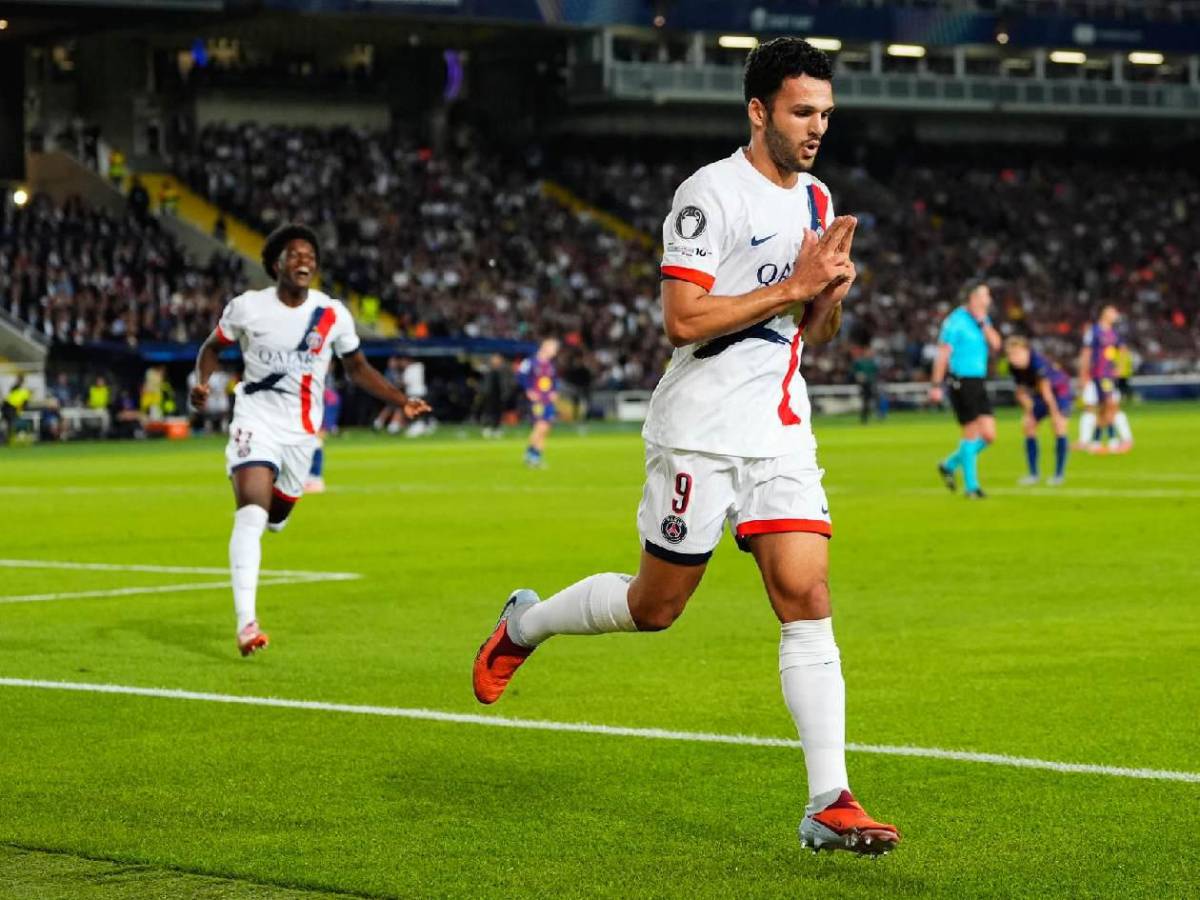 'Enemigo' del Barcelona en Champions, enfado de Hansi Flick y polémica ante PSG