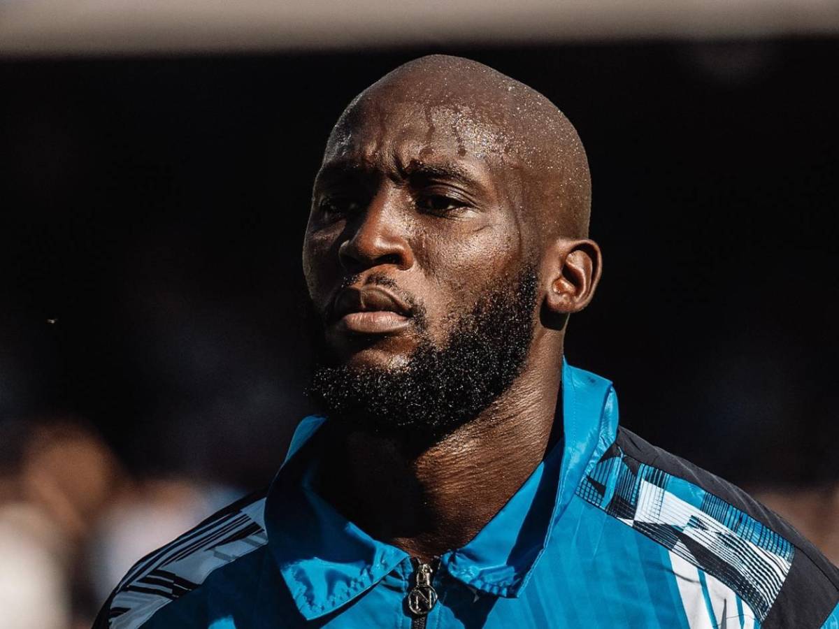 Lukaku denuncia que lo extorsionan con el cadáver de su padre: Impactante confesión sobre su familia