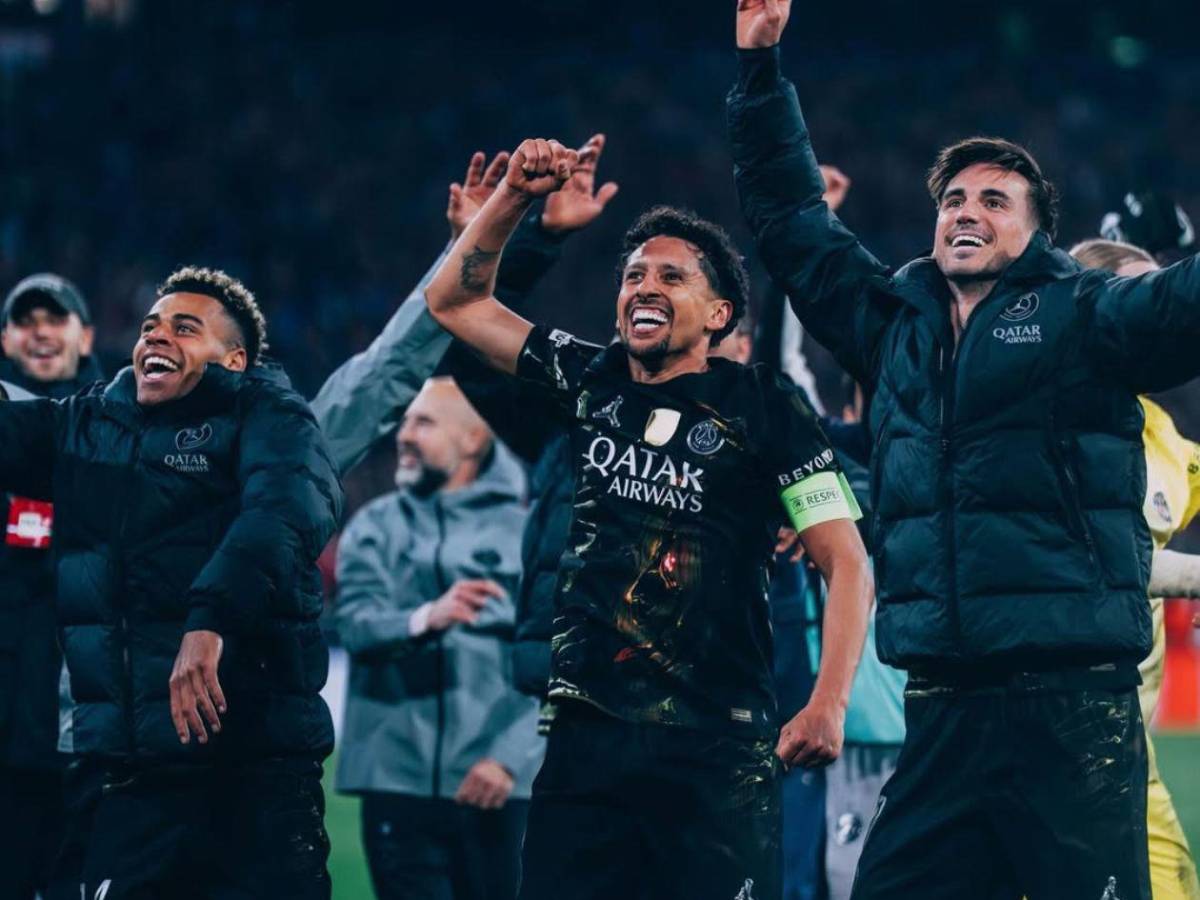 PSG lanza oferta bomba: los dos cracks que entrega por Julián Álvarez