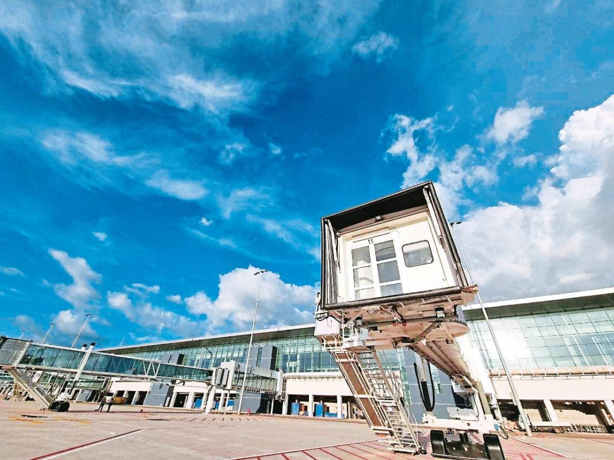 Gobierno de Honduras descarta ceder Palmerola