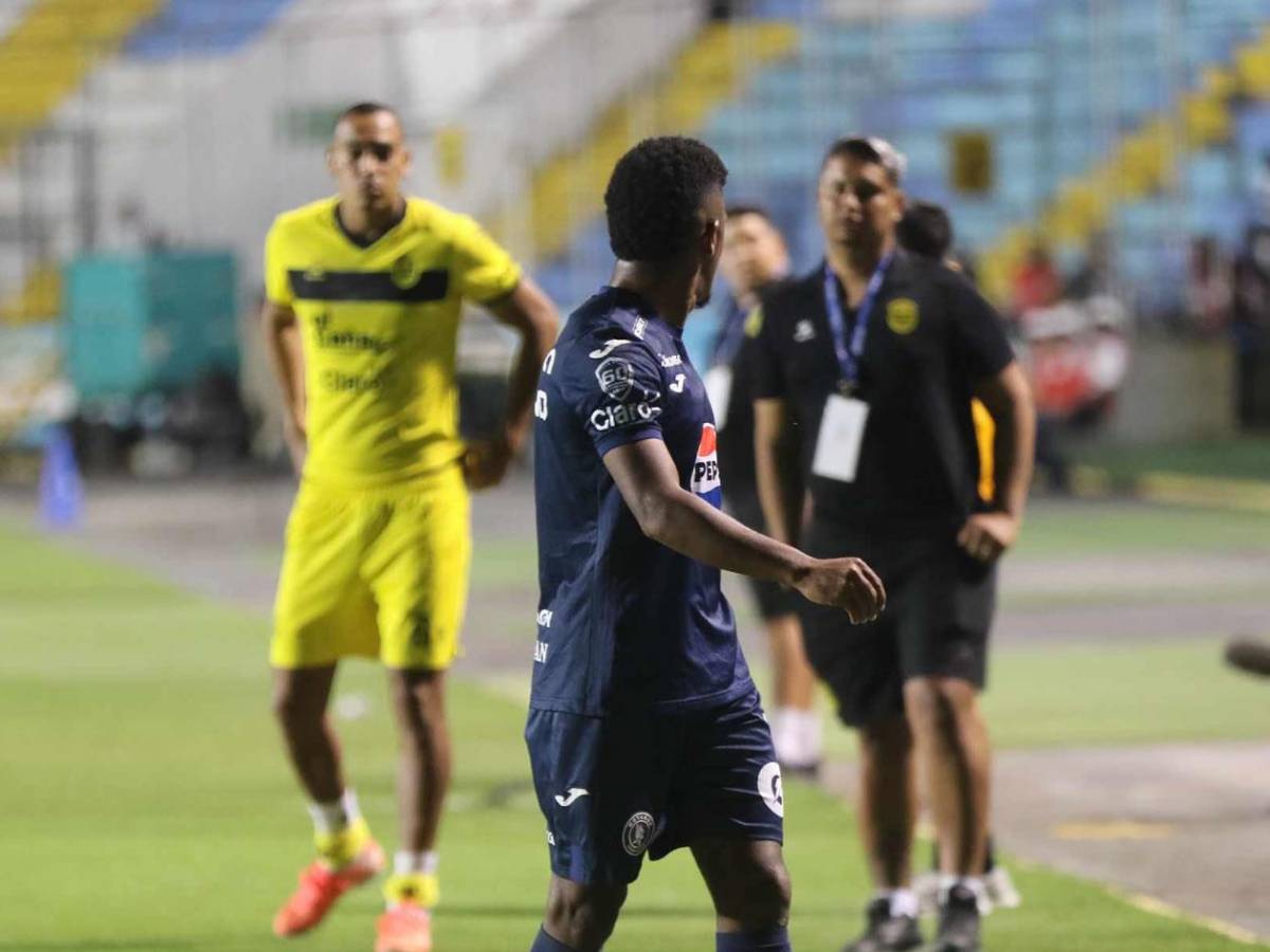 Felicidad de Real España, enfado en Motagua, pelea de jugadores y bellas chicas