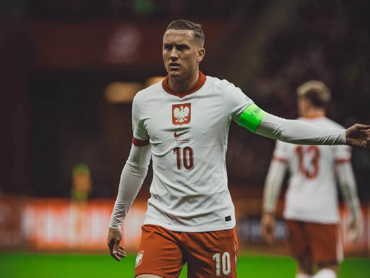 Polémica: Lewandowski renuncia a la Selección y su DT le responde; revelan motivo