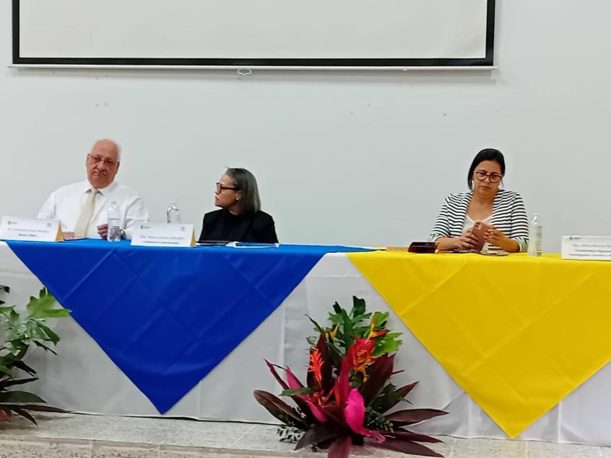 Unah-vs inaugura su octavo Congreso de Investigación