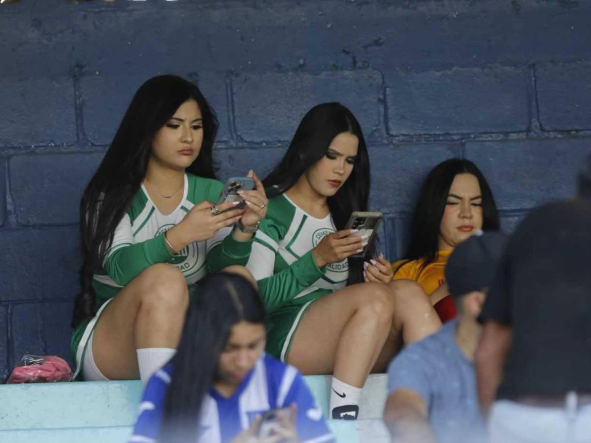 Marathón - Olimpia: bellezas, look a lo Raphinha y la rubia que robó suspiros