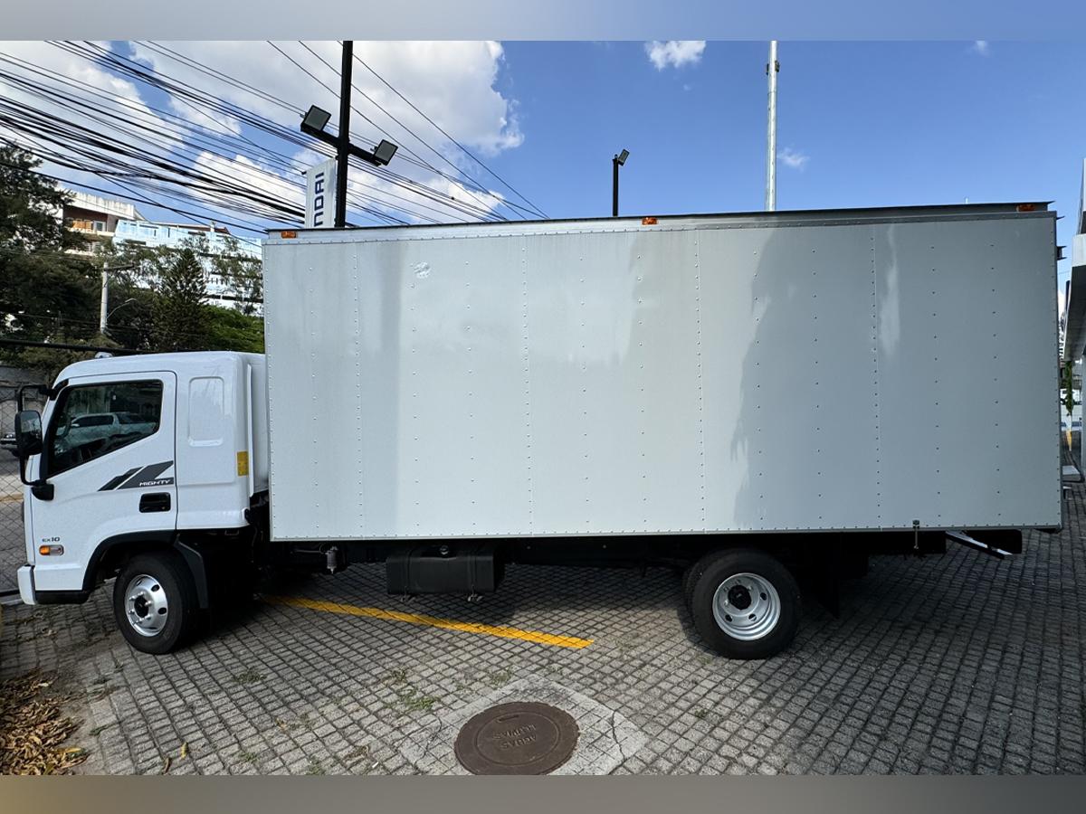 El Hyundai EX10 es el que tiene la mayor capacidad de carga, hasta 7.1 toneladas.