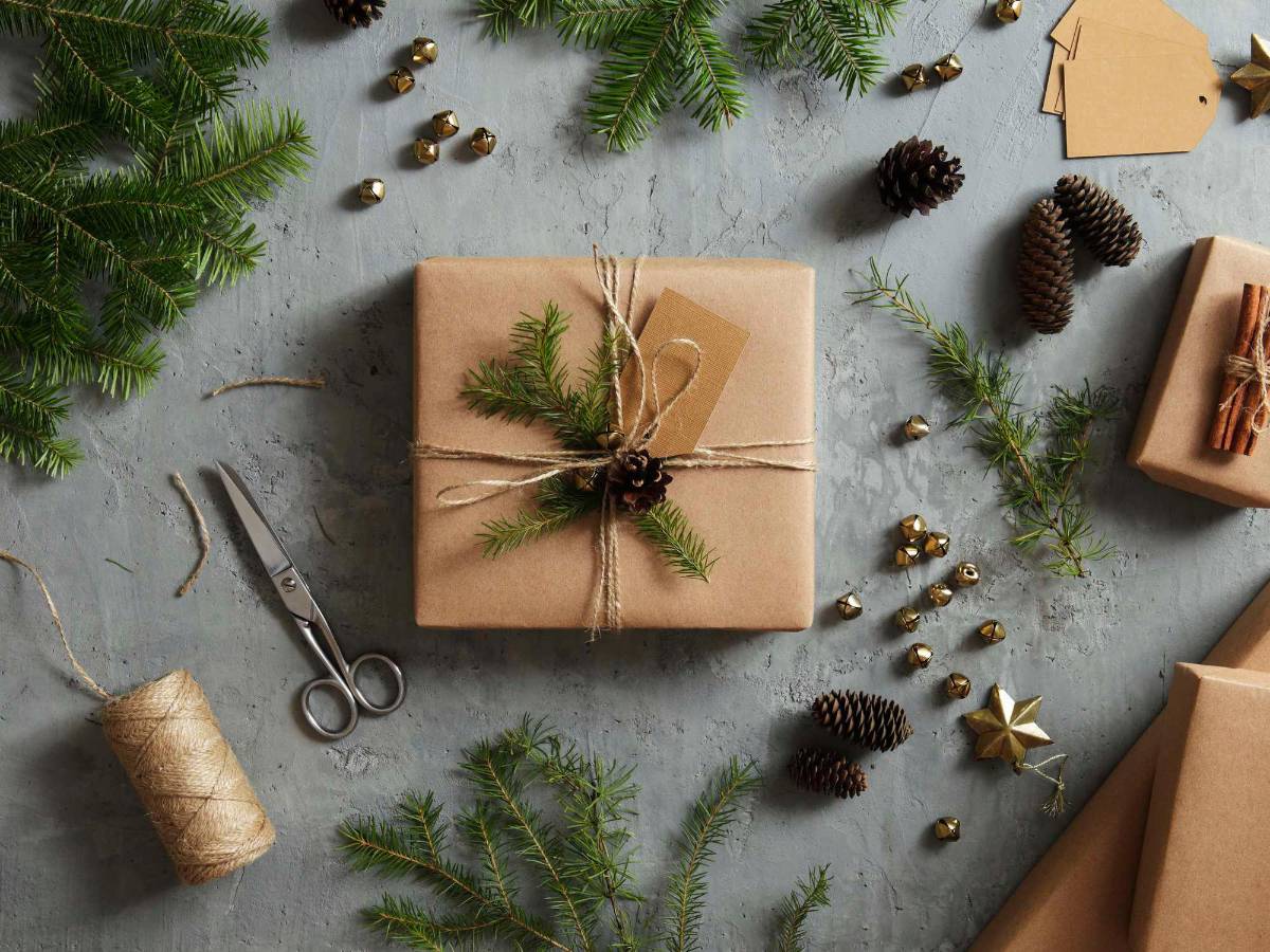 Envuelva sus regalos con creatividad