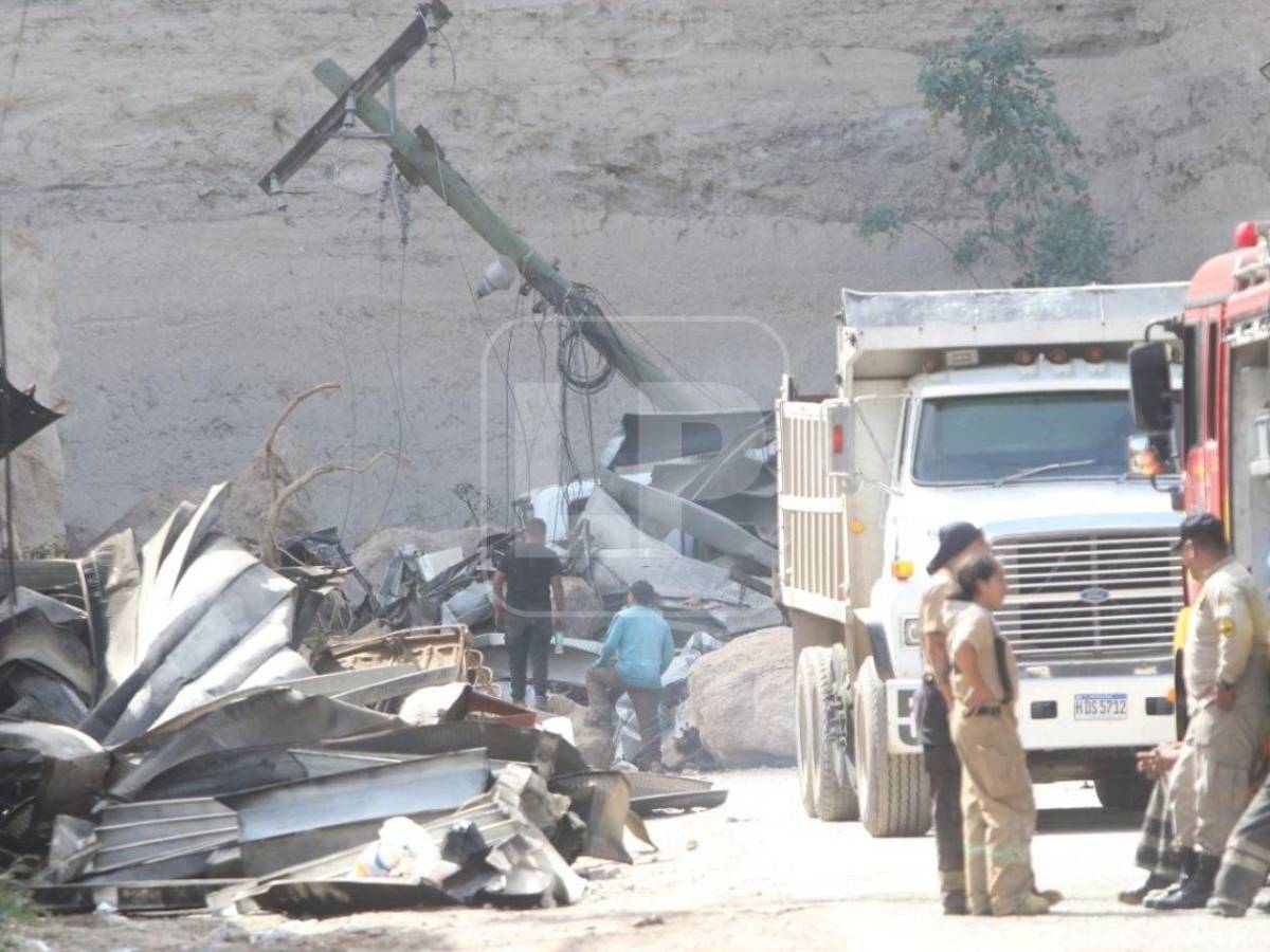 Intensa labor de rescate: bomberos trabajaron más de 40 horas tras derrumbe en Loarque