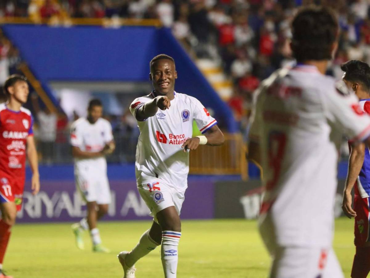 Olimpia se divierte, la figura, gesto de Espinel y pelea en el Firpo por eliminación