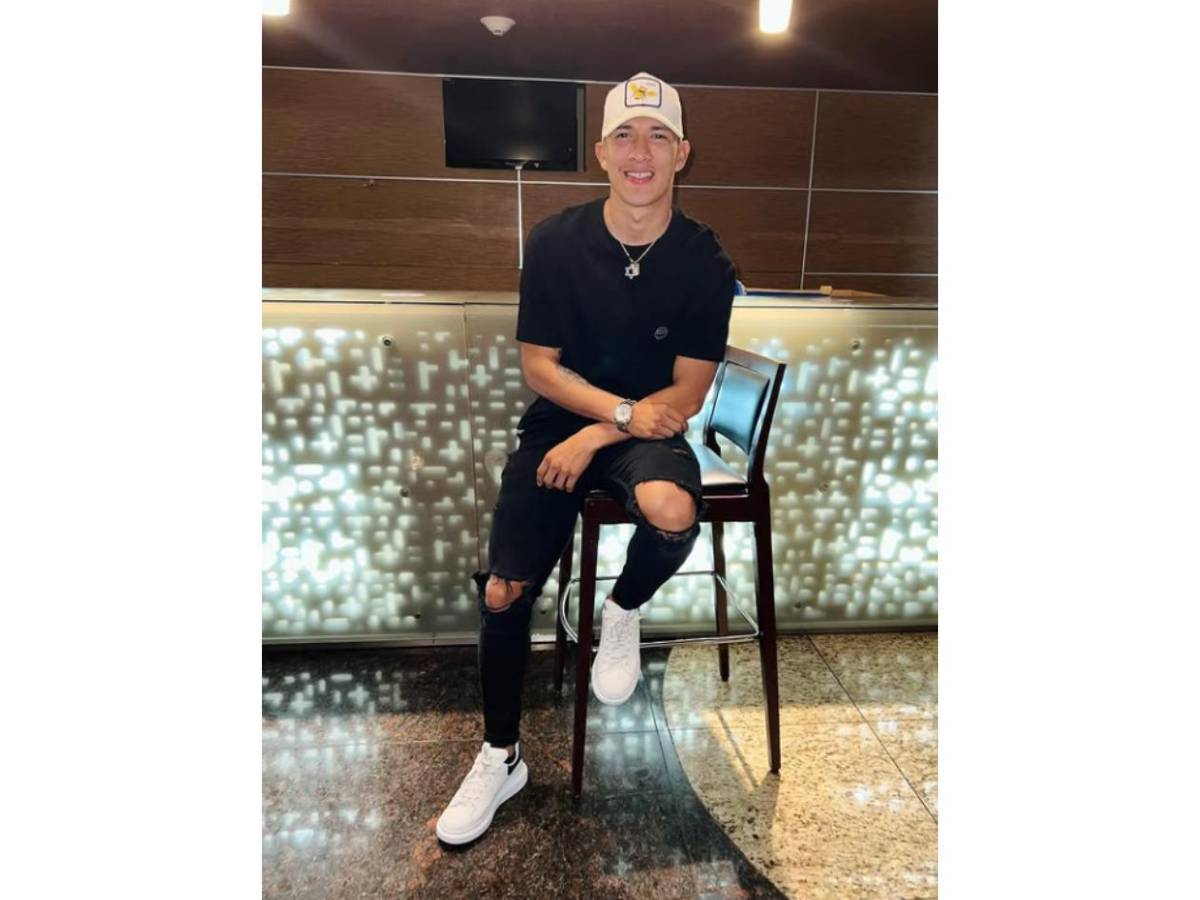 Ropa exclusiva y diamantes: Futbolistas hondureños con los mejores outfits