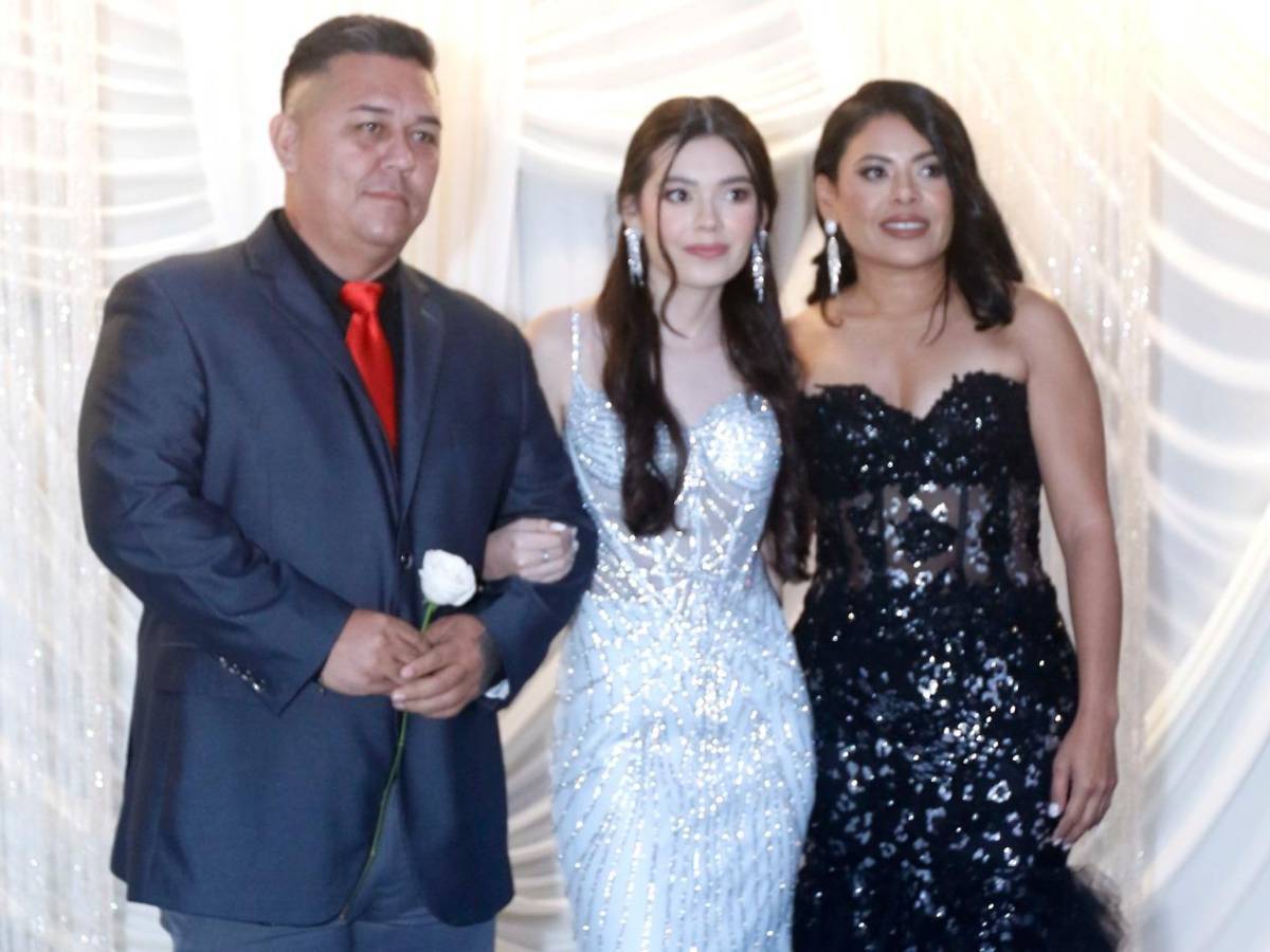 La Academia Americana dice adiós con su generación 2025