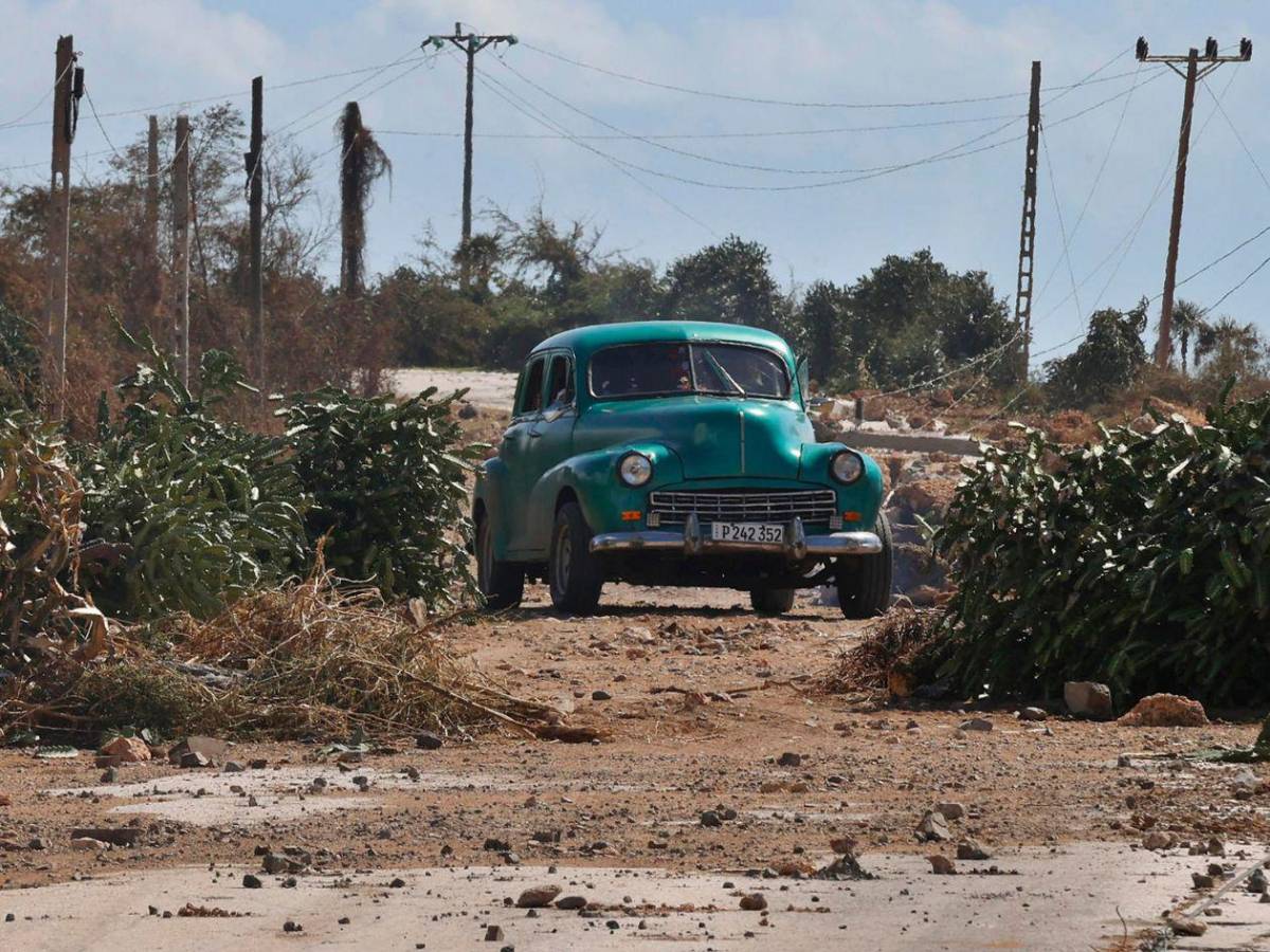 ¡Lo perdieron todo! Imágenes que muestran la furia del huracán Melissa