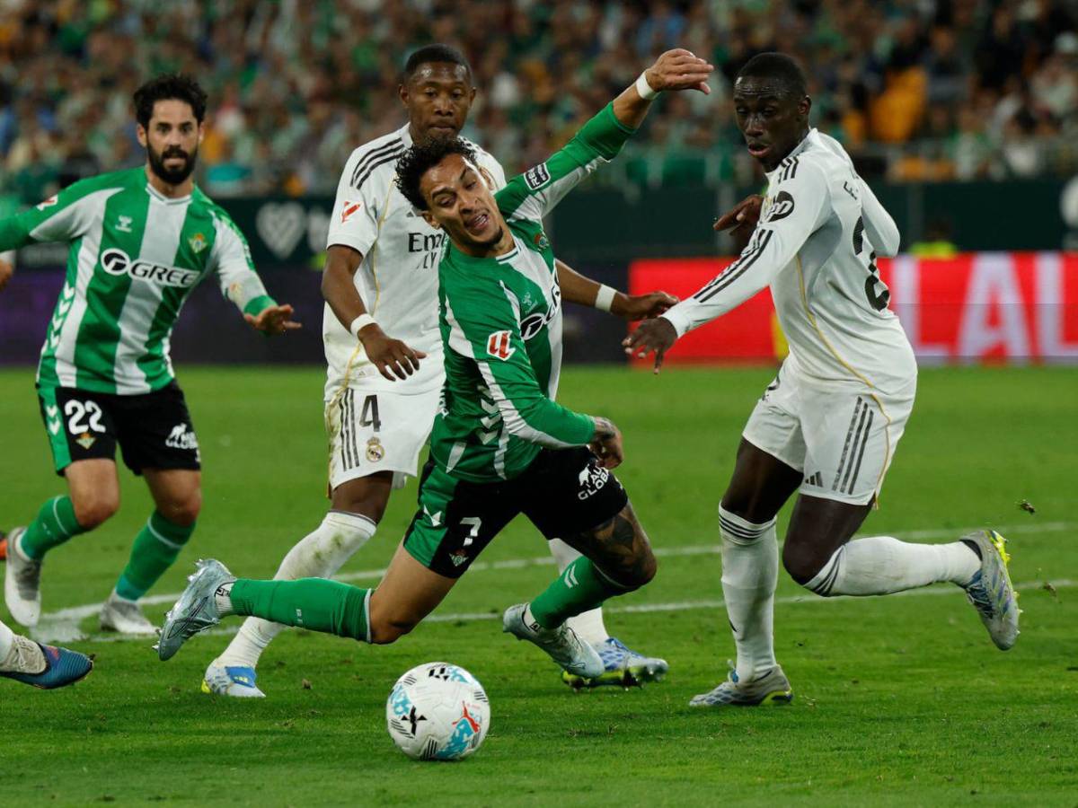 Real Madrid se estanca: polémica, gol anulado y lesión de Mbappé