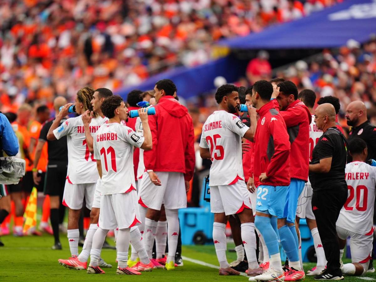 Escándalo en el Mundial: 8 jugadores de selección dan positivo por dopaje en pleno torneo