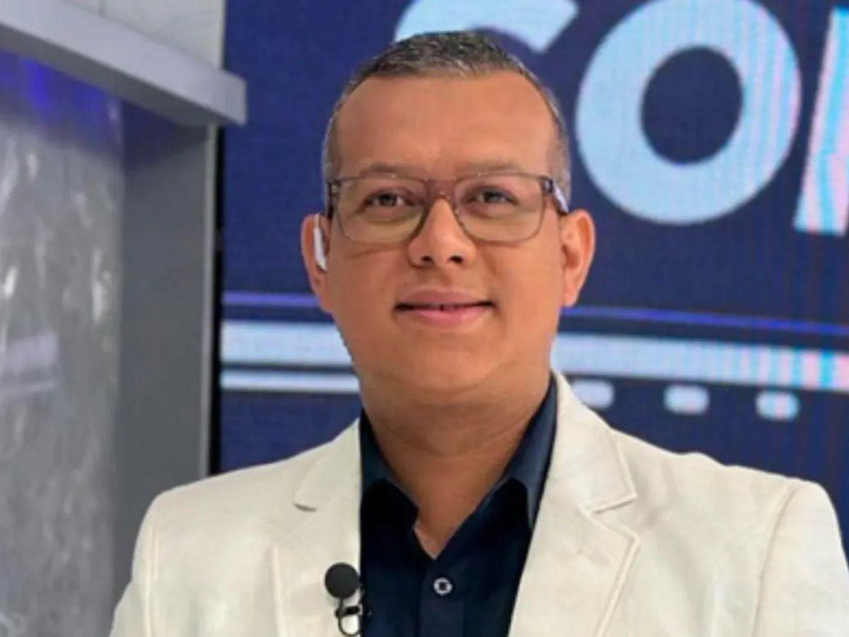 Alex Cáceres revela que una presentadora fue despedida