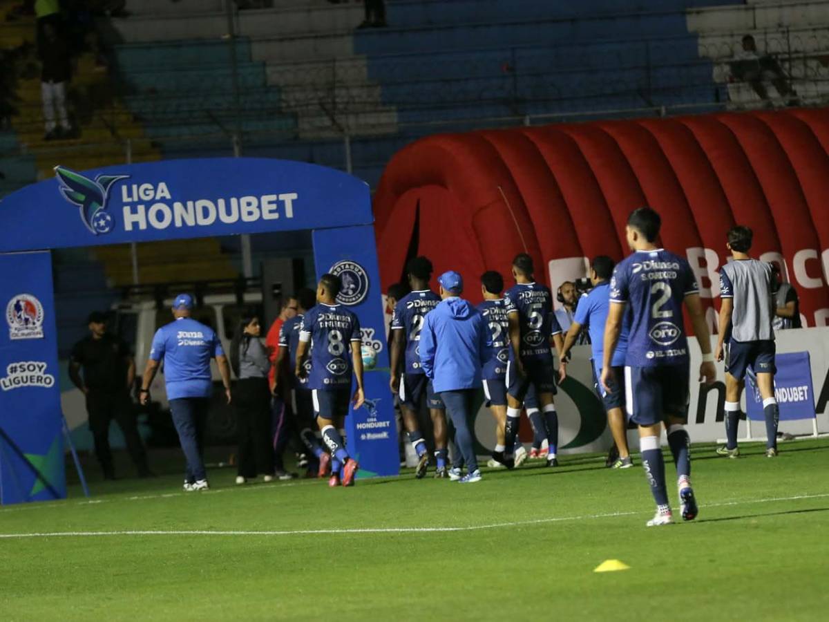Olimpia destrozó a Motagua, Espinel eufórico, tristeza azul y enfado de Javier López