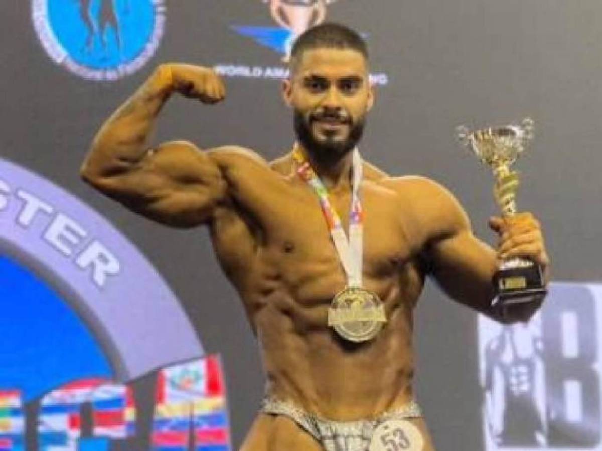 Conmoción: encuentran muerto a fisicoculturista en un baño; tenía disparos