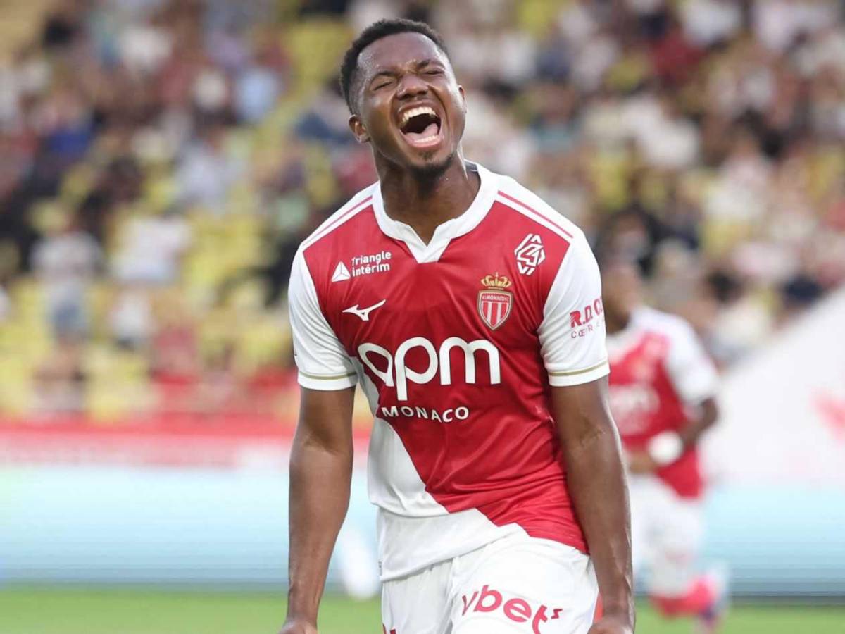 Flick no lo quiere ver ni en entrenamientos y le pide al Barcelona que lo venda o regale