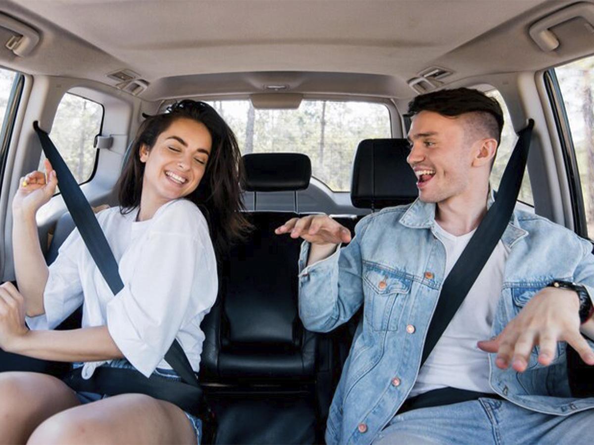 La vida está hecha de trayectos y momentos en la carretera acompañados del combustible que te llena y lleva a donde quieras.