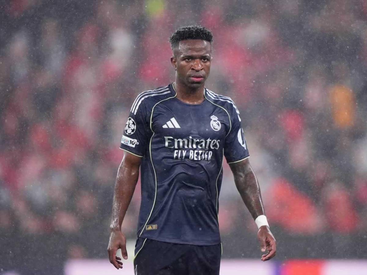 Real Madrid en llamas: Florentino Pérez admite error y señala a 6 jugadores